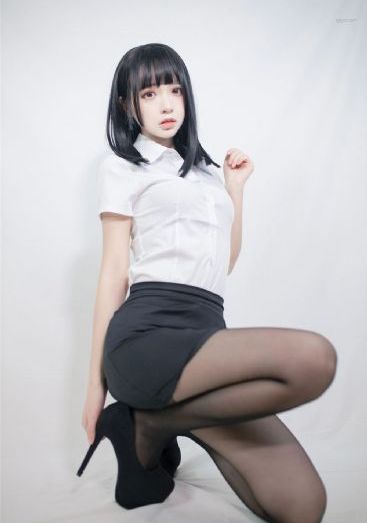 亚洲AV由爱可奈_电影免费国语