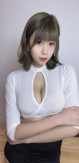 色多多污版_HD完整版观看